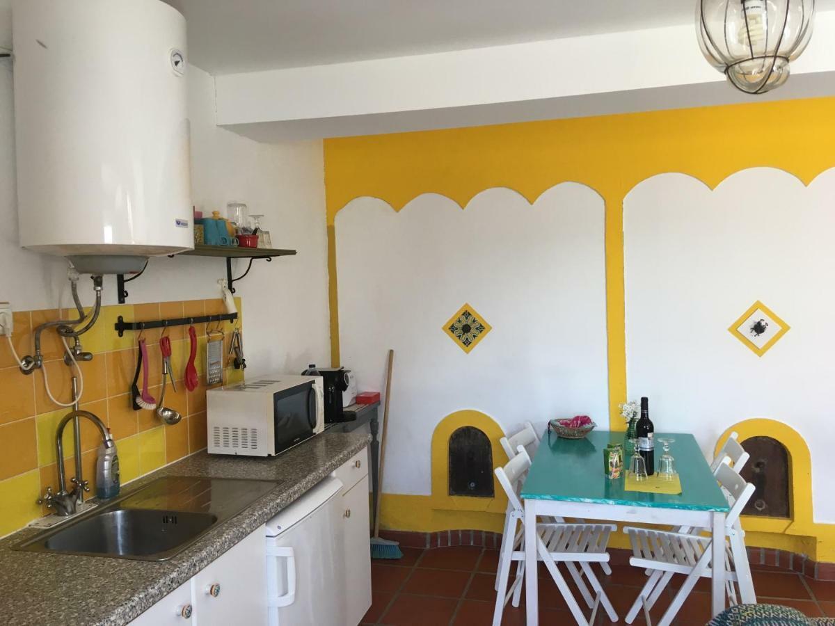 Quinta Laranja - - *